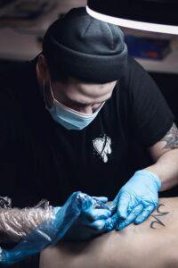 hank.epson_tattoo artist avatar