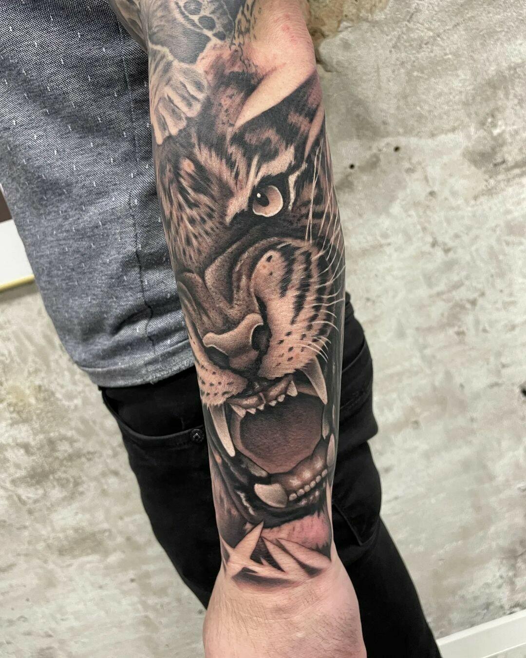 Inksearch tattoo Speak In Color
