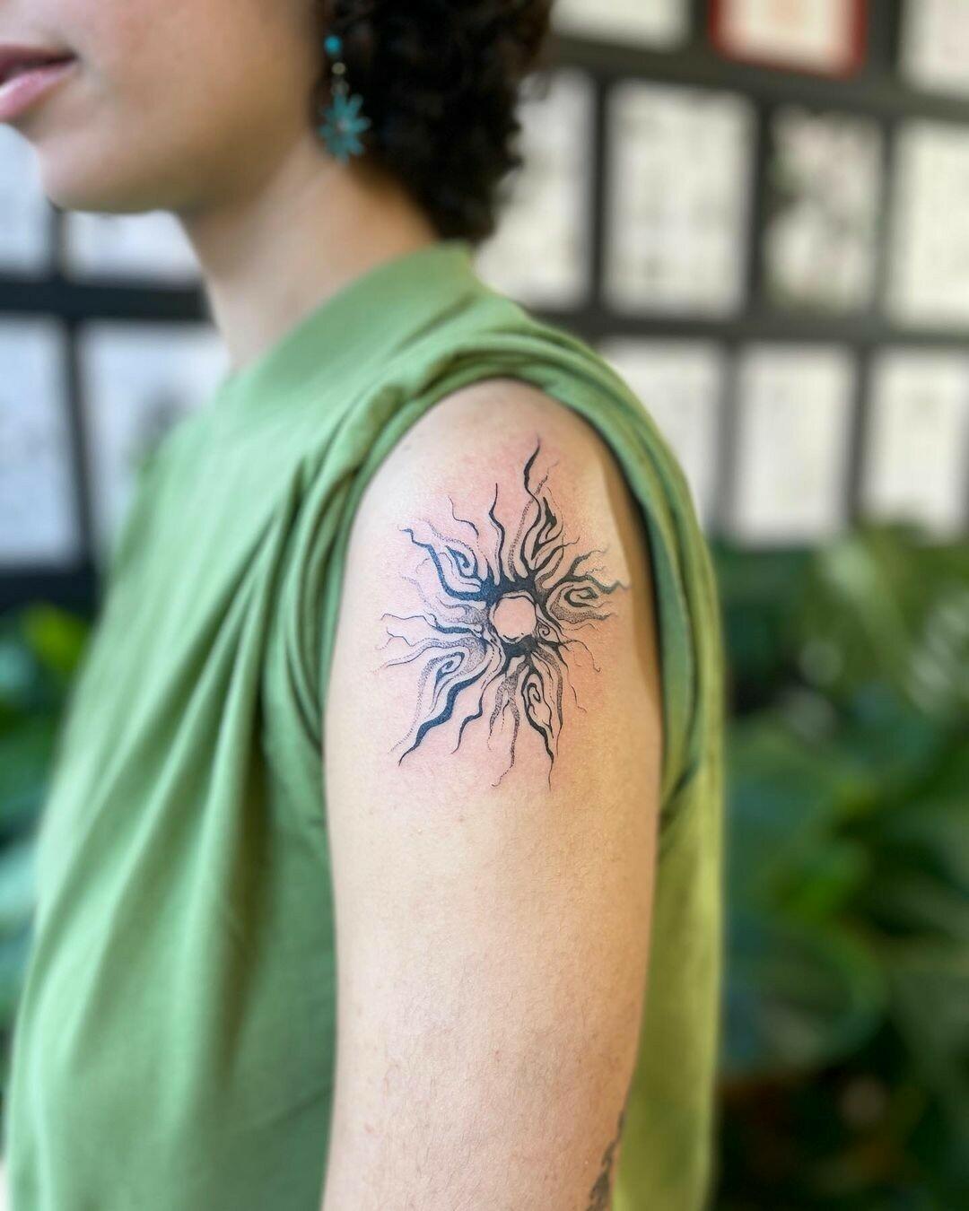 Inksearch tattoo Eterneco INK - Eliza Wiktorowicz