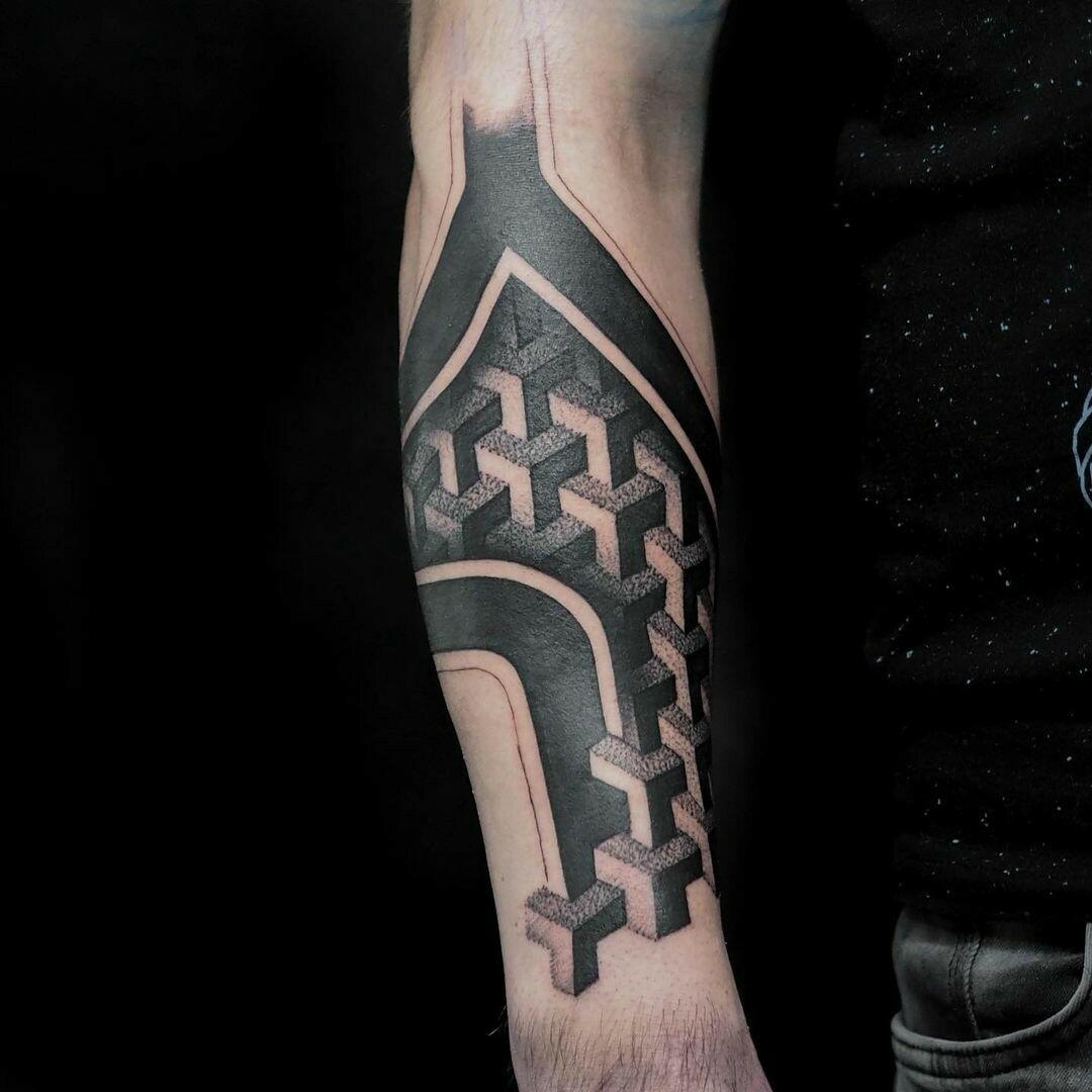 Inksearch tattoo Geometric Johny