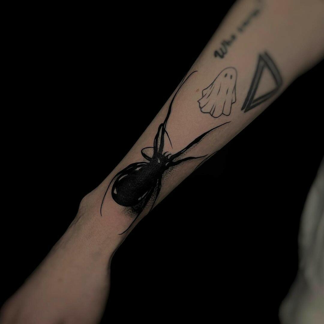 Inksearch tattoo Venomdopee