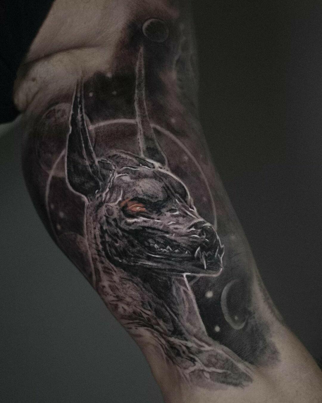 Inksearch tattoo Marcin Nencek Grey eye Tattoo