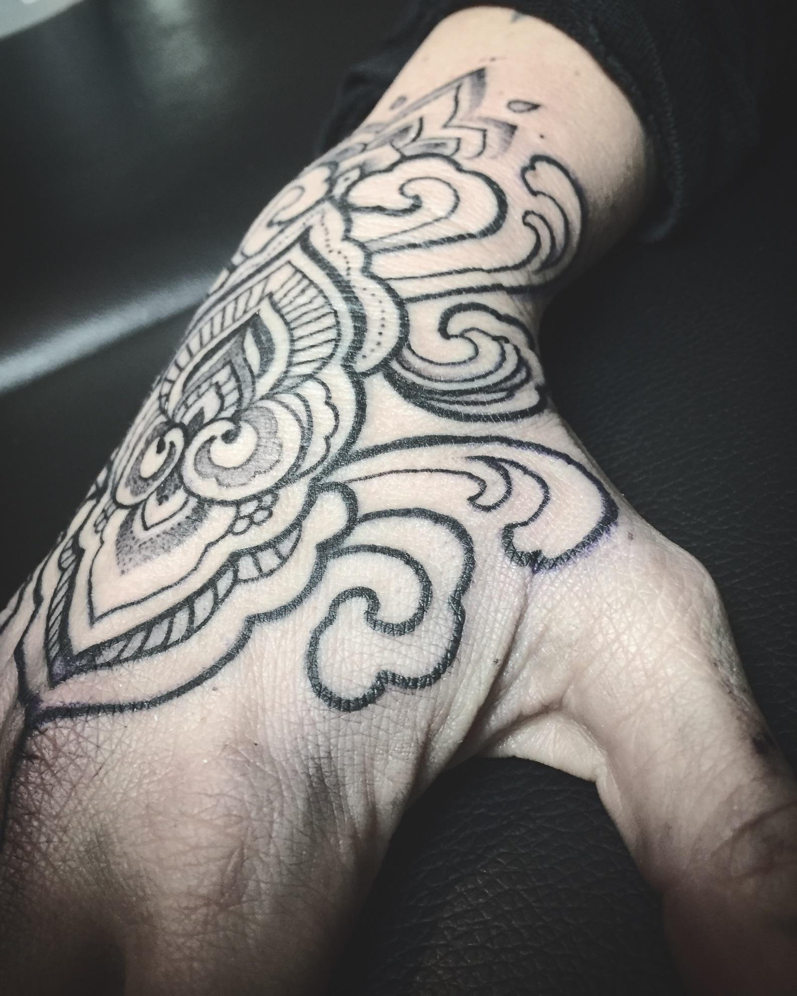 Inksearch tattoo Blustorm tattoo