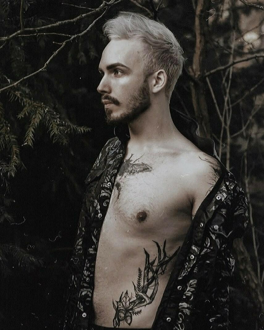 Inksearch tattoo Emanuela Latoszek 🌙 The Sacred Touch ⚜️