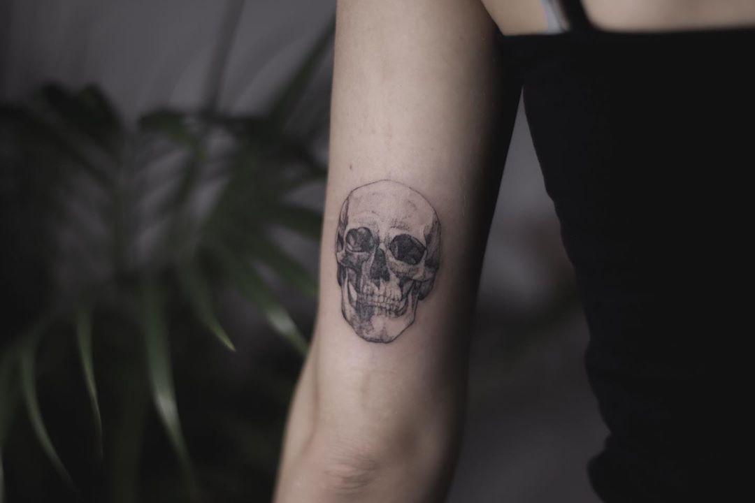 Inksearch tattoo Joasia Luna