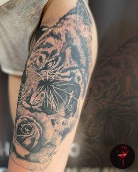 Inksearch tattoo Wojtek Bre