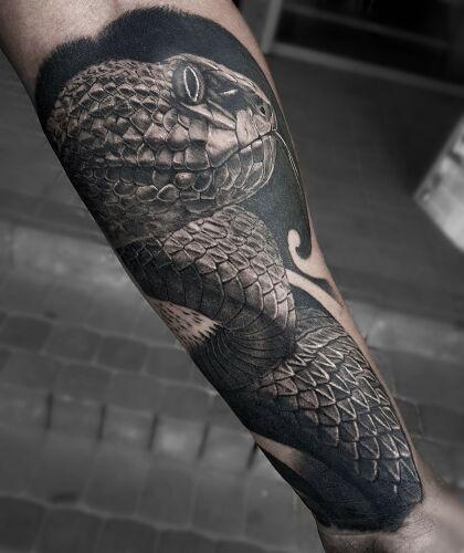 Ivan.khart inksearch tattoo