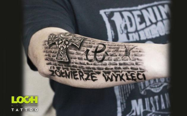 Robert Gutowski inksearch tattoo