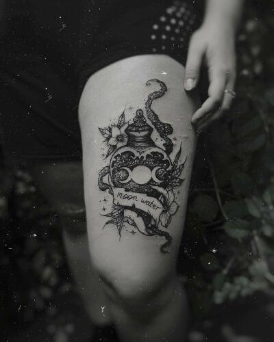 Emanuela Latoszek 🌙 The Sacred Touch ⚜️ inksearch tattoo