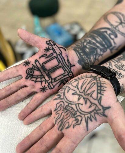 Miejski Folklor Tattoo & Piercing inksearch tattoo